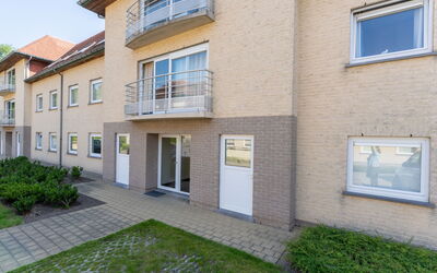 Alojamiento:&nbsp;Green Garden 203 with Balcony & Parking 280.19