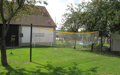 Neurazy: Hierba, Red, Propiedad, Casa, Patio Interior, Yarda, Cercado Eslabonado, El Terreno Del Lote, Césped