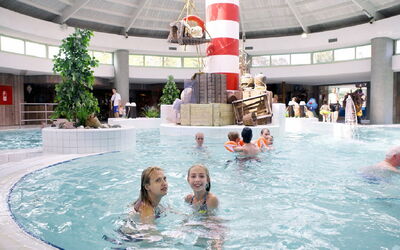 Mol 406: Agua, Planta, Piscina, Edificio, Ocio, Divertido, Recreación, Verano, Ciudad De Vacaciones