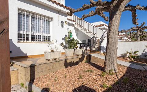 Estrella: Barrio Residencial, Piscina, Recurso, Sombra, Mueble Para Exteriores, Hacienda, Eco Hotel, Villa, Hotel