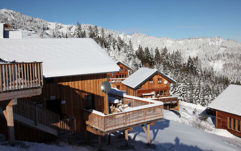 Klippitzrose: Invierno, Madera, Propiedad, Pendiente, Accidentes Geográficos Montañosas, Casa, Cordillera, Nieve, Casa, Techo