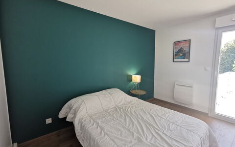 Le Clos Fontaine: Comodidad, Madera, Pintar, Sombra, Suelo, Piso, Madera Dura, Bienes Raíces, Edificio