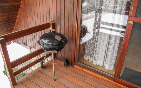Dehtáře: Propiedad, Madera, Edificio, Diseño De Interiores, Casa, Piso, Suelo, Manchas De Madera, Madera Dura, Tablón