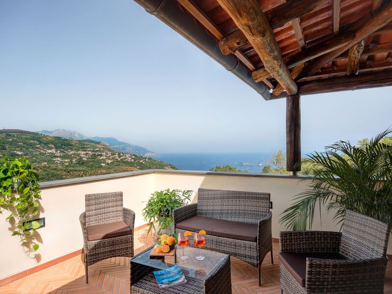 la-rustica-di-torvillo-massa-lubrense-villa-balcony