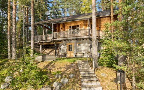 Römpsi: Área Rural, Hill Station, Pueblo, Cordillera, Valle, Pueblo De Montaña, Alpes, Eco Hotel, Balcón, Hotel