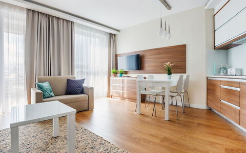 Kąty Rybackie Marina: Mueble, Gabinetes, Propiedad, Sofá, Mesa, Comodidad, Planta De Casa, Persiana De La Ventana, Diseño De Interiores, Mostrador