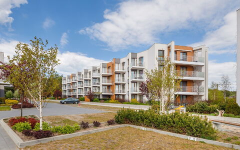 Kąty Rybackie Marina: Nube, Planta, Cielo, Edificio, Propiedad, Ventana, Árbol, Diseño Urbano, El Terreno Del Lote, Hierba