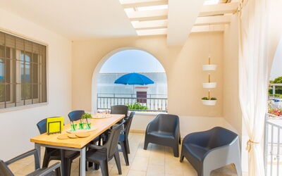 veranda