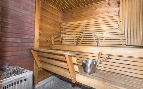 Kiviranta: Mueble, Silla, Mueble Para Exteriores, Mesa, Madera, Mesa Al Aire Libre, Cocina Y Comedor Mesa, Sombra, Jardín, Paraguas