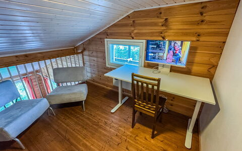 Hallan Paroni B Paritalo: Mueble, Silla, Mueble Para Exteriores, Mesa, Madera, Mesa Al Aire Libre, Cocina Y Comedor Mesa, Sombra, Jardín, Paraguas