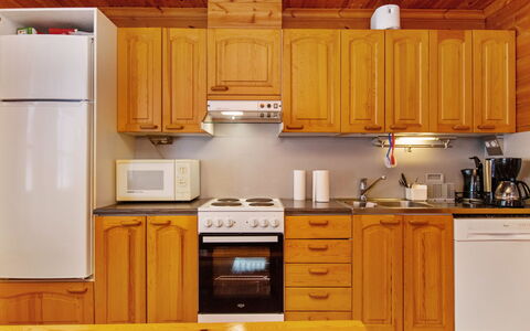 Ilves: Mueble, Silla, Mueble Para Exteriores, Mesa, Madera, Mesa Al Aire Libre, Cocina Y Comedor Mesa, Sombra, Jardín, Paraguas