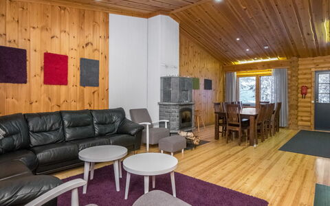 Karhunpesä B: Mueble, Silla, Mueble Para Exteriores, Mesa, Madera, Mesa Al Aire Libre, Cocina Y Comedor Mesa, Sombra, Jardín, Paraguas
