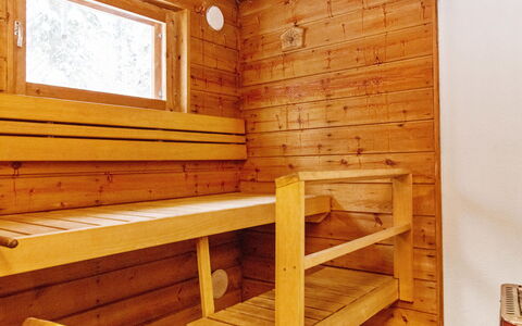 Lohiukko: Mueble, Silla, Mueble Para Exteriores, Mesa, Madera, Mesa Al Aire Libre, Cocina Y Comedor Mesa, Sombra, Jardín, Paraguas