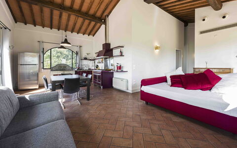 Casina Dell'acquaborra: Mueble, Techo, Silla, Planta De Casa, Cama, Hotel, Almohada, Habitación, Lámpara