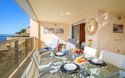 Puerto Beach Sea View Apartment