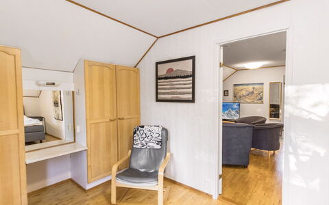 Kevinlevi: Cama, Mueble, Habitación, Diseño De Interiores, Lecho, Sábana, Piso, Madera, Suelo, Habitación