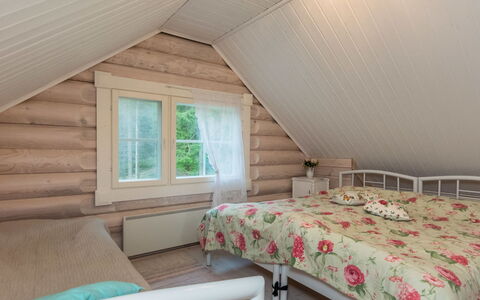 Torniniemi: Madera, Diseño De Interiores, Habitación, Techo, Mueble, Cama, Piso, Suelo, Habitación, Casa