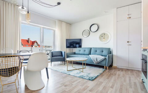 Grzybowo Seaside: Mueble, Edificio, Propiedad, Mesa, Marco, Silla, Azur, Comodidad, Madera, Sofá