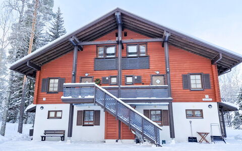 Alppitalo Sinitähti 9 As 3: Madera, Cabaña, Manchas De Madera, Madera Dura, Cuarto De Troncos, Tablón, Techo, Material Natural, Maderas, Edificios Del Jardín