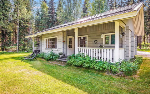 Kiviniemi: Área Rural, Hill Station, Pueblo, Cordillera, Valle, Pueblo De Montaña, Alpes, Eco Hotel, Balcón, Hotel