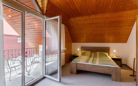 Küsz: Mueble, Edificio, Madera, Diseño De Interiores, Arquitectura, Piso, Comodidad, Suelo, Casa, Pared