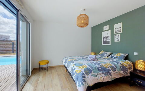 Les Lagons du Lividic: Diseño De Interiores, Piso, Suelo, Mueble, Madera, Suelos De Madera, Habitación, Techo, Cama, Habitación