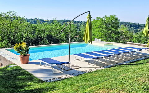 Sant'Evasio: Piscina, Mueble Para Exteriores, Material Compuesto, Sombra, Recurso, Jardín, Sunlounger, Silla, Diseño, Eco Hotel