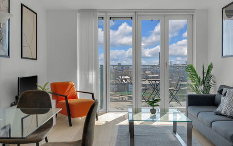 Avant-Garde, Shoreditch: Arbusto, Jardín, Barrio Residencial, Planta De La Comunidad, El Terreno Del Lote, Cobertura Del Suelo, Paisajismo, Patio Interior, Yarda