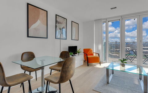 Avant-Garde, Shoreditch: Arbusto, Jardín, Barrio Residencial, Planta De La Comunidad, El Terreno Del Lote, Cobertura Del Suelo, Paisajismo, Patio Interior, Yarda
