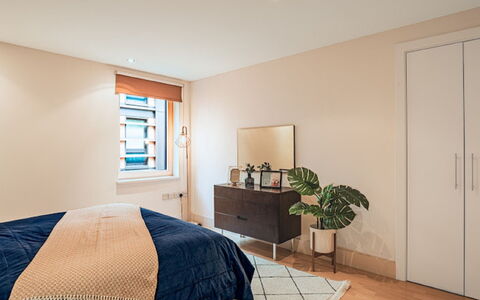 Sir Jl: Propiedad, Planta, Mueble, Comodidad, Planta De Casa, Puerta, Azur, Ventana, Madera, Diseño De Interiores