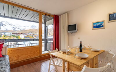 Alojamiento:&nbsp;Home Club (Lavachet) 200.11
