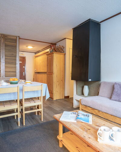 Le Grand Tichot a et B (Val Claret) 375.2