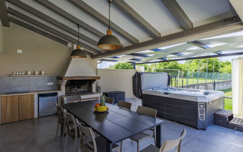 Villa Civitan: Mueble, Piso, Diseño De Interiores, Suelo, Techo, Silla, Sombra, Piscina, Mueble Para Exteriores, Estructura Al Aire Libre