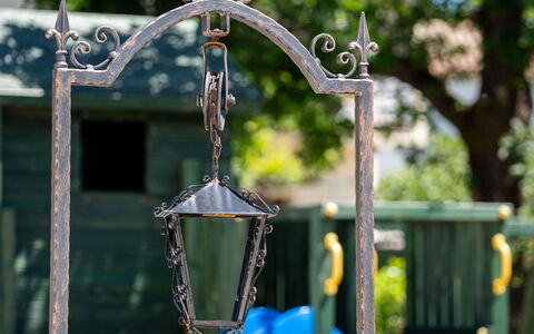 My Blue Wish: Azul, Ventana, Planta, Agua, Árbol, Hierba, Metal, Azul Eléctrico, Accesorio De Moda, Polo