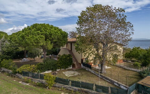 Holiday Home Giannella: Nube, Planta, Cielo, Propiedad, Edificio, Árbol, El Terreno Del Lote, Casa, Área Rural, Paisaje
