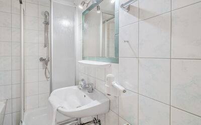 Alojamiento:&nbsp;Top 3 140.5