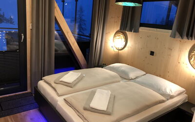 Alojamiento:&nbsp;Superior # 04 Sauna&Sprudelwanne Innen 300.5