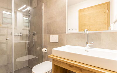 Alojamiento:&nbsp;Superior # 5B mit Sauna 700.10