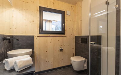 Alojamiento:&nbsp;Mit 4 Schlafzimmern mit Sauna & Kamin 200.3