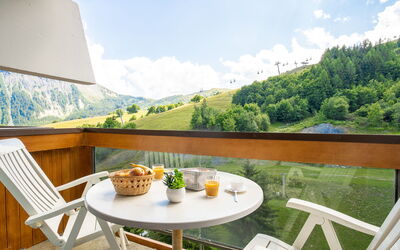 Alojamiento:&nbsp;Soyouz Vanguard 100.12