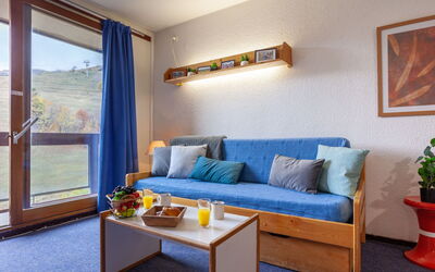 Alojamiento:&nbsp;Lunik Orion 510.12