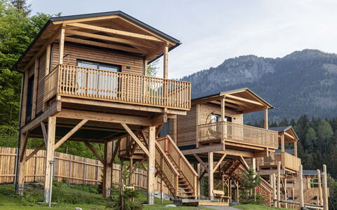 Premium Baumhaus mit 1 Schlafzimmer: Cielo, Nieve, Montaña, Naturaleza, Paisaje Natural, Pendiente, Casa, Edificio, Congelación, Área Rural