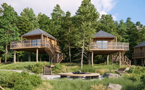 Premium Baumhaus mit 1 Schlafzimmer: Planta, Cielo, Nube, Edificio, Ventana, Paisaje Natural, Árbol, Casa, El Terreno Del Lote, Hierba