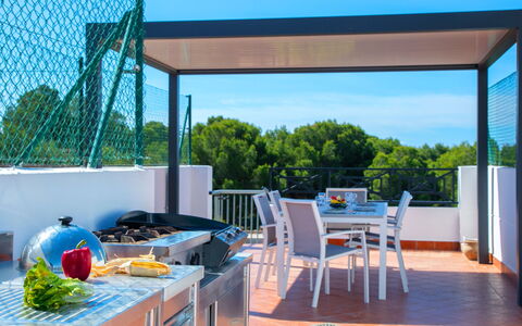 Calpe Calp 1070: Agua, Cielo, Edificio, Ventana, Piscina, Azur, Sombra, Material Compuesto, Bienes Raíces, Ocio