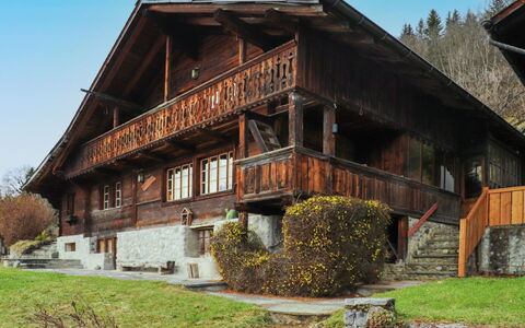 Chalet Pierre Fleur: Planta, Agua, Propiedad, Mueble, Edificio, Mesa, Ventana, Azur, Silla, Diseño De Interiores