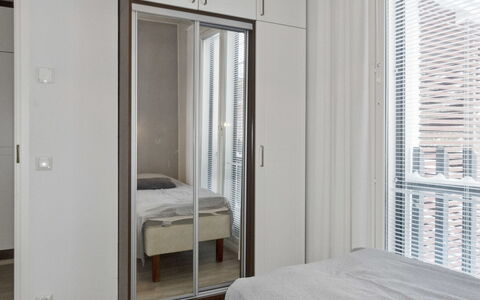 Golfstar 402: Ventana, Casa, Madera, Casa, Vía Muerta, Cabaña, Techo, Congelación, Ventana De Guillotina, Pendiente