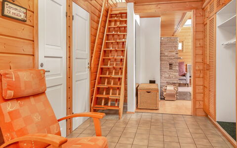 Tahkolahti: Cama, Mueble, Habitación, Diseño De Interiores, Lecho, Sábana, Piso, Madera, Suelo, Habitación