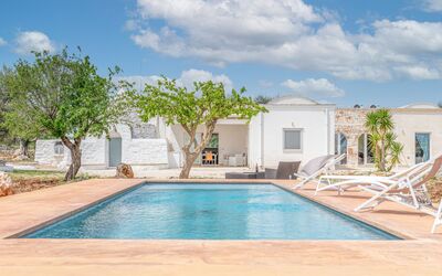 Bianco Trullo - Latiano, Apulia, Italia