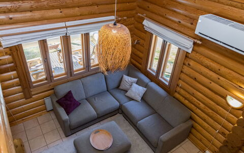 Purnutar B: Madera, Diseño De Interiores, Piso, Suelo, Mueble, Casa, Sofá, Sala, Habitación, Departamento