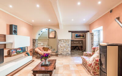 Alojamiento:&nbsp;Casa Derna 673.2